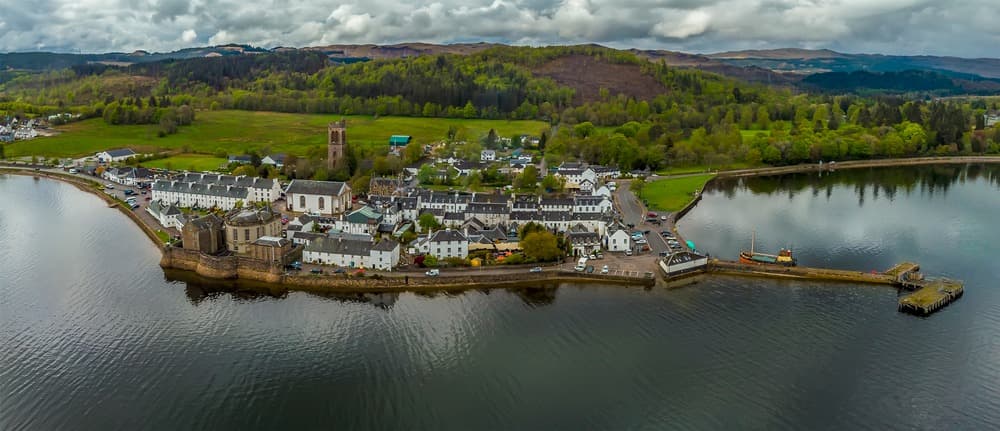 inveraray shutterstock 1996135949